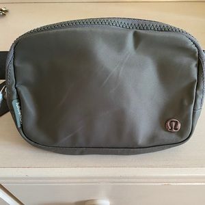 LULULEMON belt bag